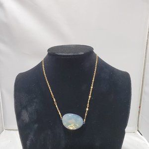 ILLUMINATA faceted blue stone with gold pendant chain necklace